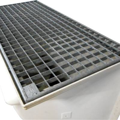 Doświetlacz piwniczny MULTINORM 3w1 125x100x40 z rusztem kratowym 30/30, 10864536