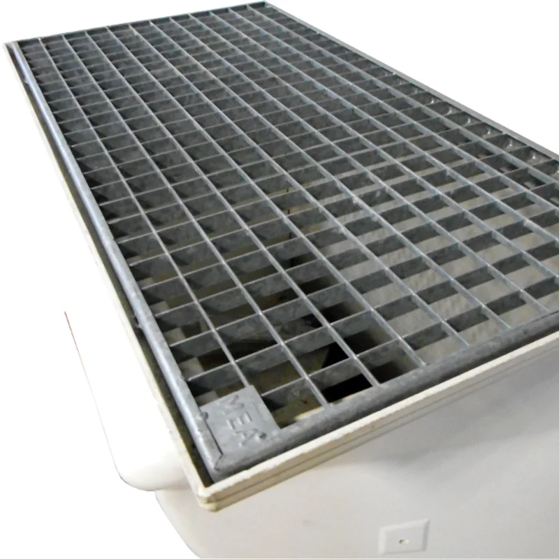 Doświetlacz piwniczny MULTINORM 3w1 100x100x60 z rusztem kr